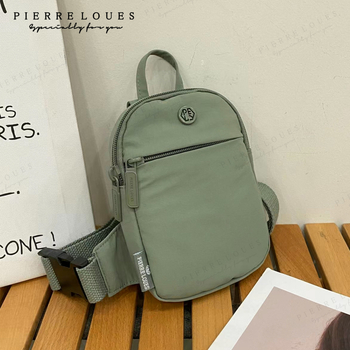 Torba za prsa s nišnim dizajnom od najlona, podstava od poliestera, zatvarač, trodimenzionalni vanjski oblik, unutarnji džepovi za telefon, dokumente i kameru