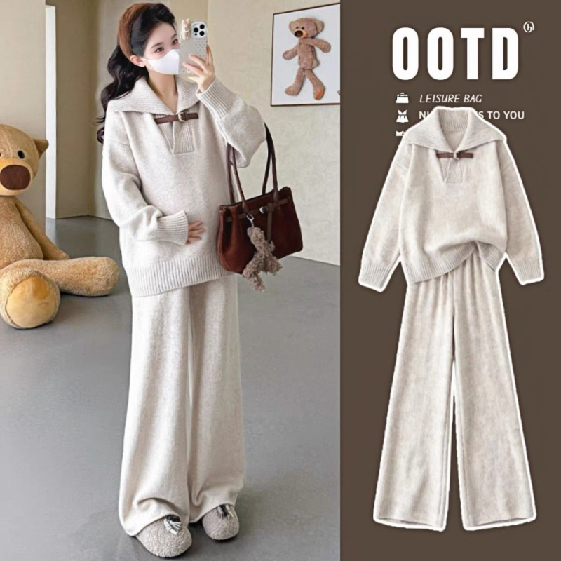 UNMUN kismama szett: kötött felső kasmírszálas gyapjúból és széles nadrág, hosszú ujjak, galléros címke, fő szövet PVC