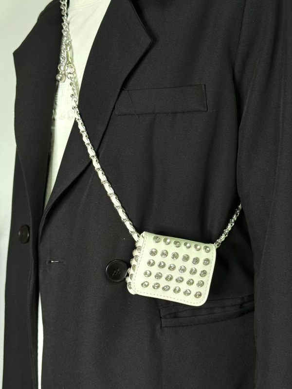 Pojasna torbica, gradski minimalizam (PU; Zima 2025; magnetsko zatvaranje; džep za telefon)