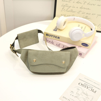 Velurova torba za pojas s poklopcem, mini crossbody torba s pretincom za telefon