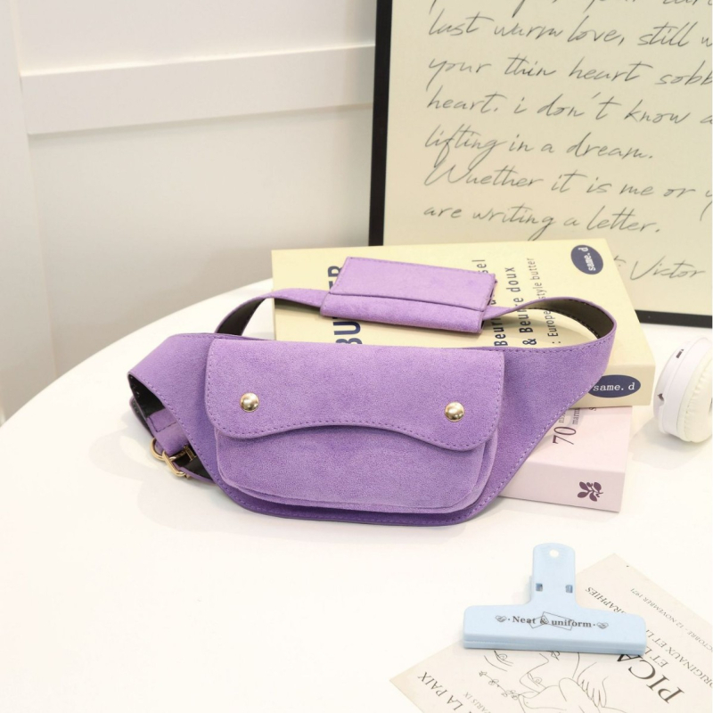 Velurova torba za pojas s poklopcem, mini crossbody torba s pretincom za telefon