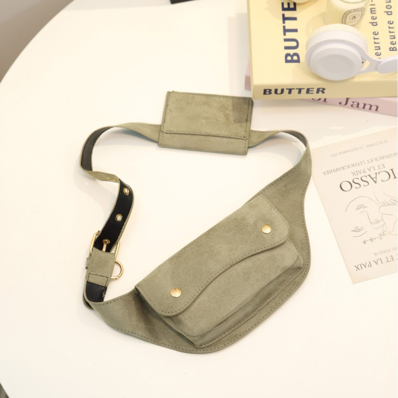 Velurova torba za pojas s poklopcem, mini crossbody torba s pretincom za telefon