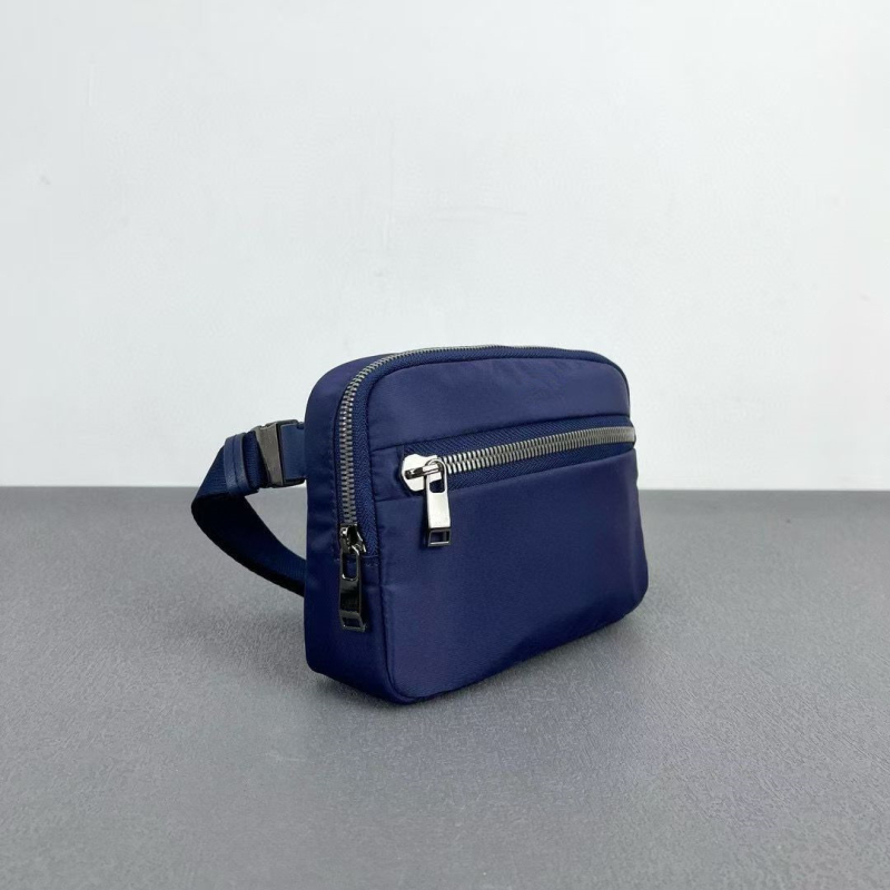 Voyageur Ženska Messenger torba – gradska jednostavnost, najlon, zatvaranje zipom, poliester podstava, unutarnji džepovi: džep na zip, džep za mobitel, džep za dokumente