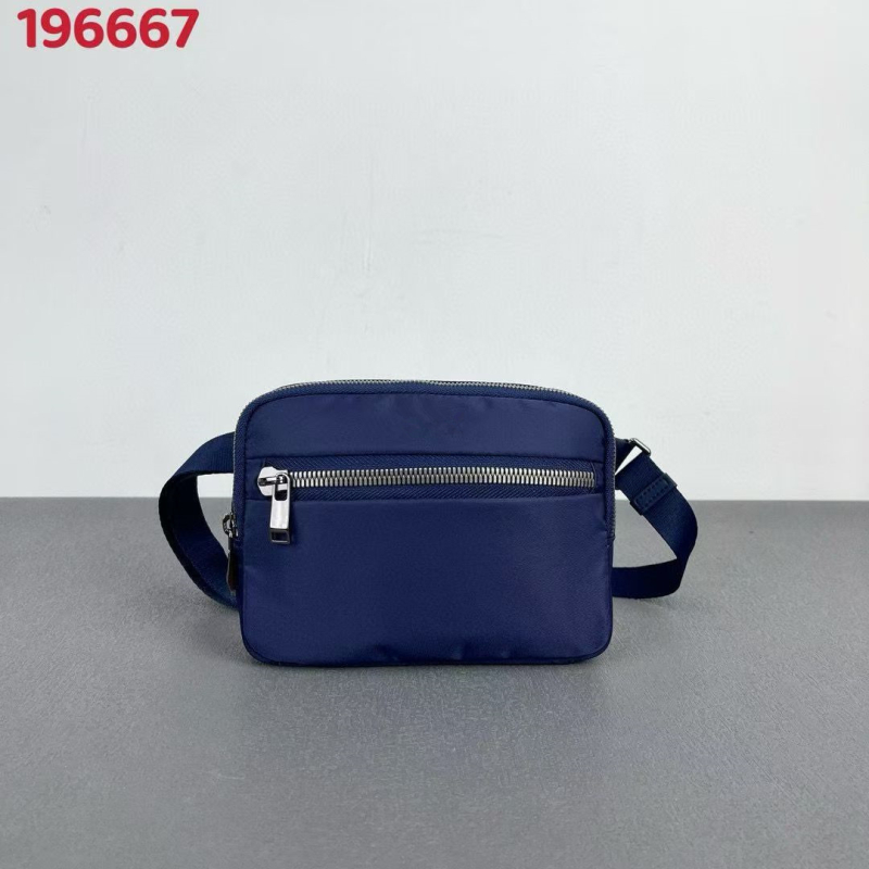 Voyageur Ženska Messenger torba – gradska jednostavnost, najlon, zatvaranje zipom, poliester podstava, unutarnji džepovi: džep na zip, džep za mobitel, džep za dokumente