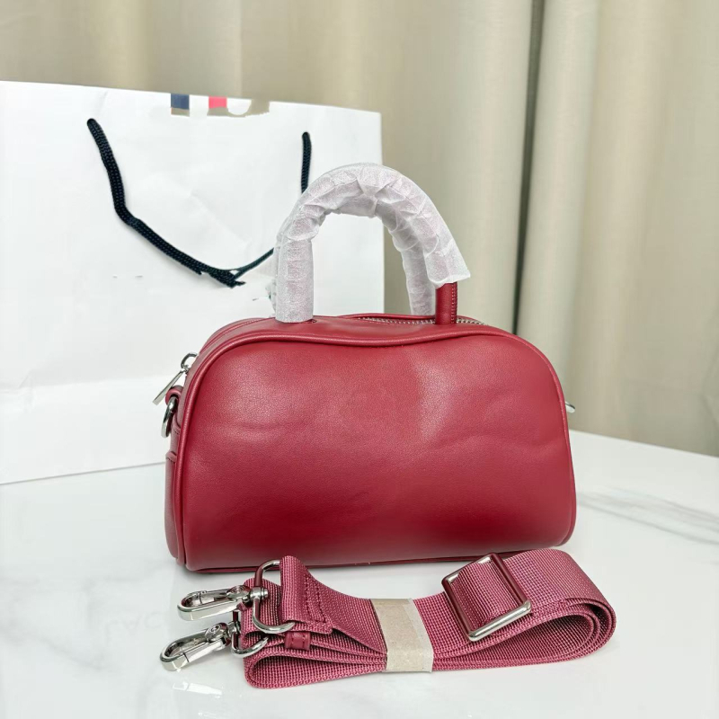 Crossbody torbica od PU za rekreacijska putovanja, sa zatvaranjem na zip i dizajnom u obliku jastuka