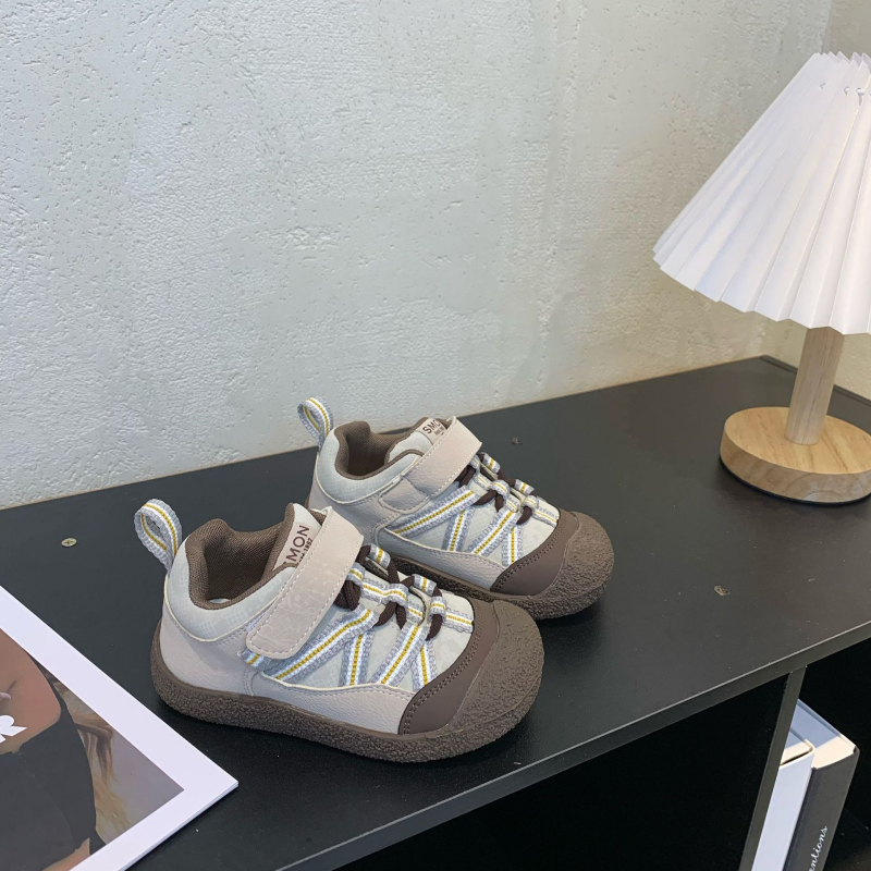 Dječje sportske tenisice, niski kroj, Velcro kopča, gornji dio od Super Fiber, protuklizna gumena potplata, unisex, proljeće–jesen