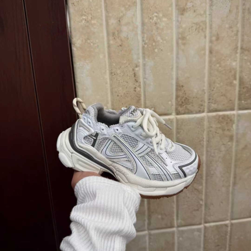 Unisex tenisice s niskim gornjim dijelom od mikrovlakana, gumena potplat, Velcro kopča, lagane, protuklizne