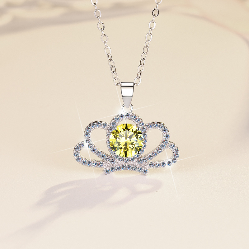 Colier în stil coroană din argint 925 cu pandantiv, lanț O, 3 g, marcă Ha Shi Qi, origine Shanwei