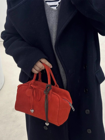 Ženska torba Boston Bowling Bag — PU materijal, vodoravan kvadratni oblik, zatvaranje na zip, unutarnji džep sa zipom