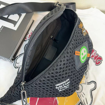 Crossbody torba od Oxford platna, gradski minimalistički stil, zatvarač, unutarnji džep sa zatvaračem i džep za telefon