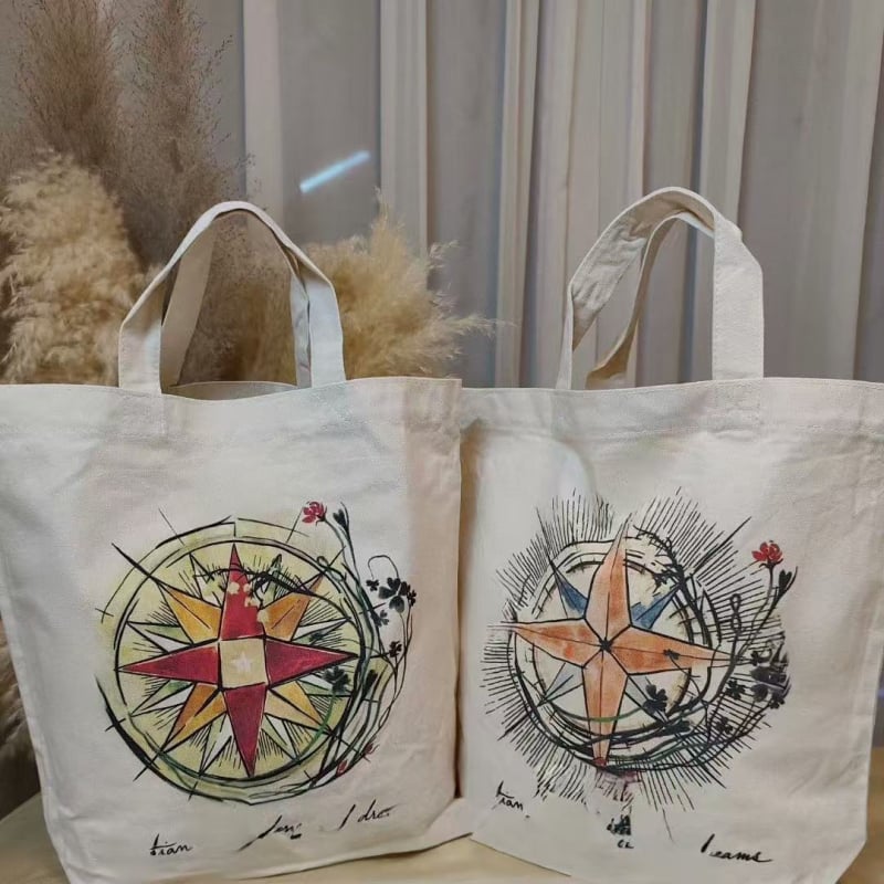 Torba tote od platna Sun Moon and Stars serije – gradski minimalizam, najlonska podstava, vertikalni kvadratni oblik, džep za prijenosno računalo i džep za kameru