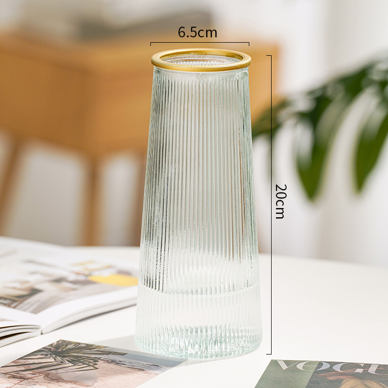 Γυάλινο βάζο Half Moon Bay με μπαμπού σε υδάτινη καλλιέργεια και κρίνο – διακόσμηση σαλονιού σε σκανδιναβικό στυλ με αποξηραμένα λουλούδια