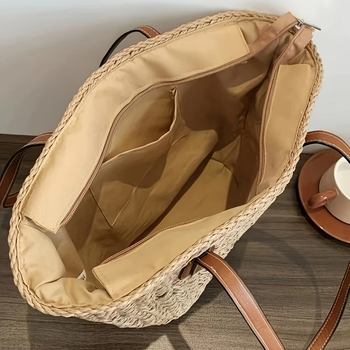 Torba za rameno u stilu košare, materijal papir, zatvaranje na zip, podstava s teksturom peach skin, dvostruke naramenice