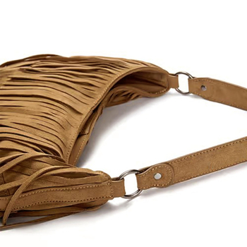 Crossbody torba od PU materijala | Horizontalnog kvadratnog oblika | Otvaranje na zip | Laminirani unutarnji pretinac sa zipom | Poliester podstava