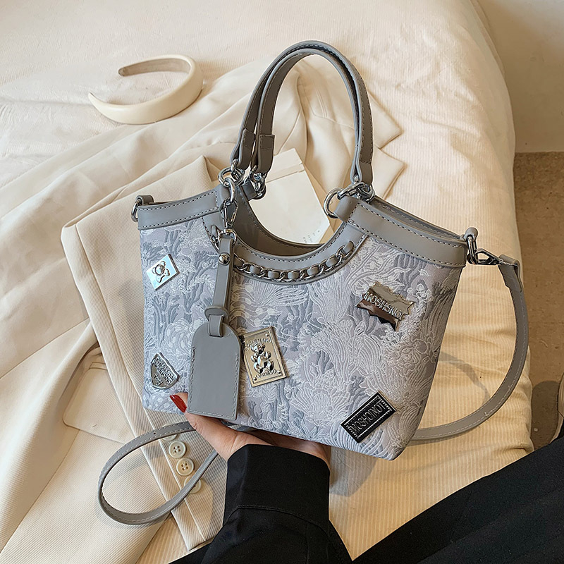 PU torbica u ulično-street stilu s crossbody remenom, vertikalni kvadratični oblik, poliester podstava
