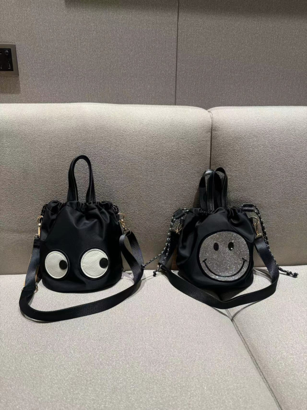 Najlon torba tipa kanta s vrpcom za zatvaranje, poliesterska podstava, unutarnja džep sa zipom, jedna naramenica, svakodnevna crossbody s dizajnom osmijeha dumpling
