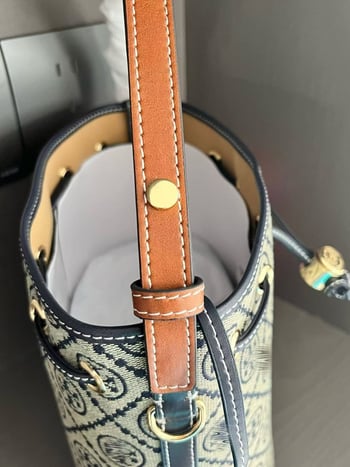 2025 nova denim bucket torba s vrpcom za zatvaranje, crossbody nošenje, ručka i dvostruki remeni