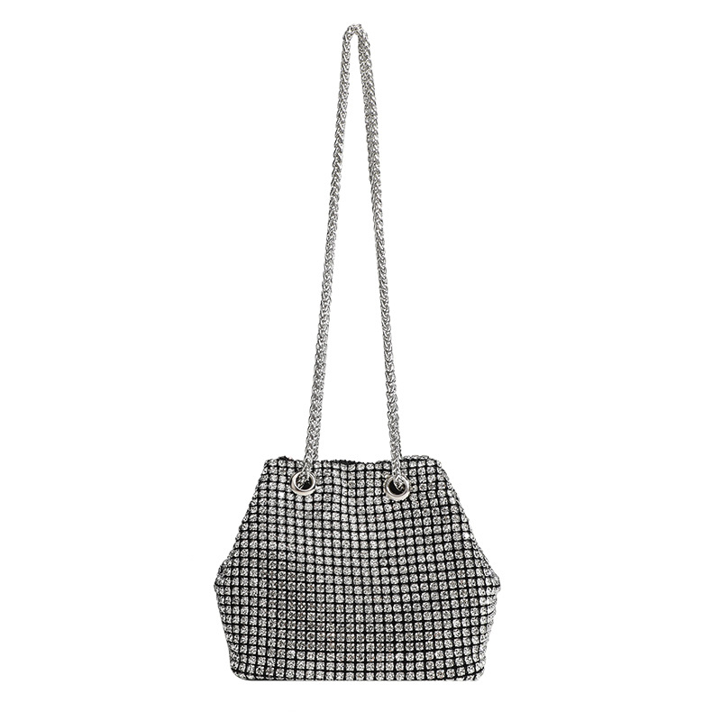Torba-košara s kristalima i lancem, gradski minimalistički stil, PU koža, magnetsko zatvaranje, unutarnje pregrade: zip pretinac, pretinac za telefon, ID pretinac, jedna naramenica