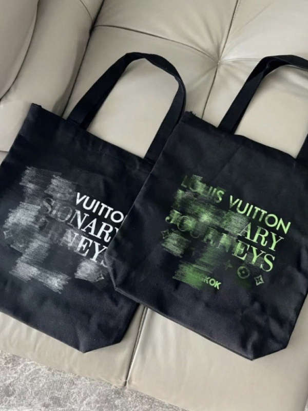 Unisex tote torba od slame s platnenom podlogom, vertikalni kvadratni oblik, otvoreni gornji dio