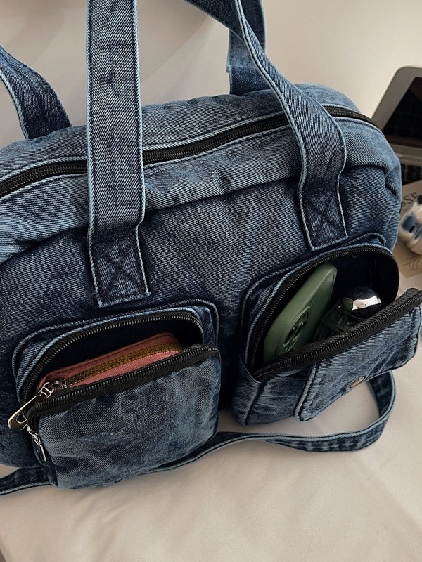 Ženska denim crossbody torbica, minimalističkog malog kvadratnog stila, zatvaranje na zatvarač, poliester podstava, skriveni džep sa zatvaračem i džep za telefon