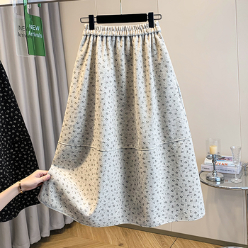 Sukňa typu A, strednej dĺžky s kvetinovým vzorom, bavlna s nylonovým obsahom, trojrozmerný strih