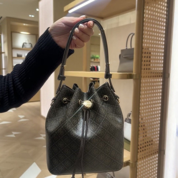 Geantă de damă din piele de vită, stil bucket, închidere cu șnur, căptușeală din poliester, buzunare interioare pentru telefon și documente