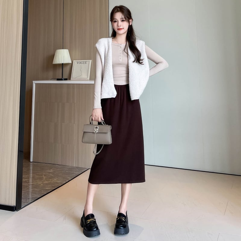 Пола - Плетена, висока талия, midi дължина, вискоза-полиестер смес, микроеластичност