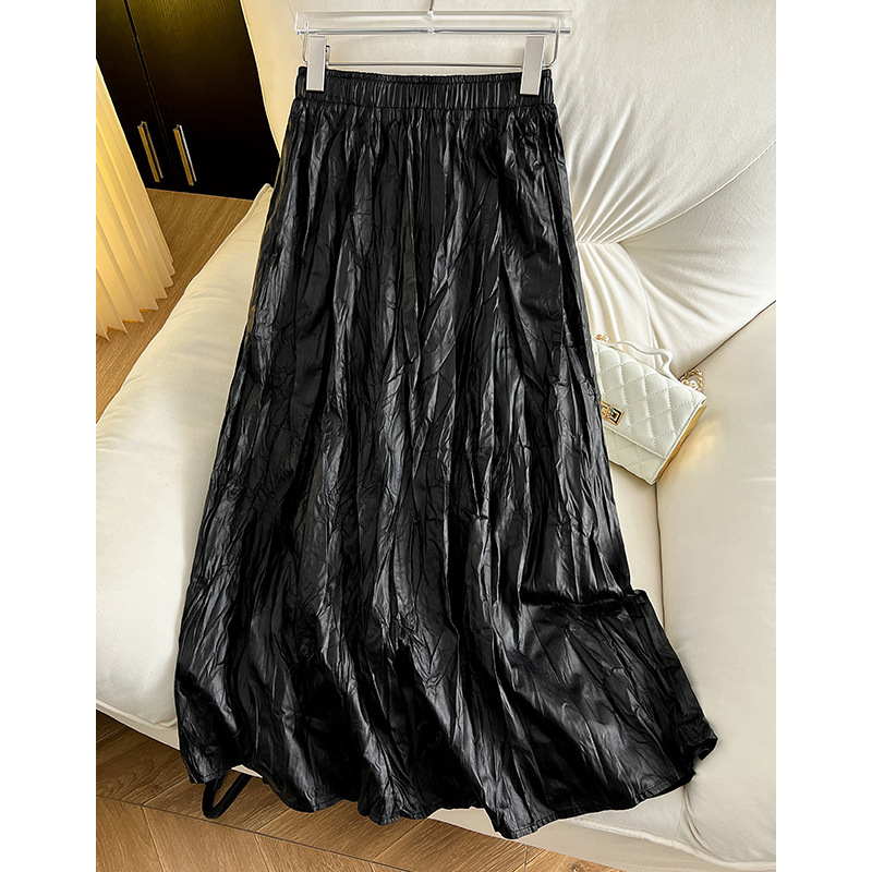 Ancora φούστα PU δέρμα σε γραμμή Α, midi μήκος, υψηλή μέση, ασύμμετρες πιέτες, μπλέντ σπάντεξ