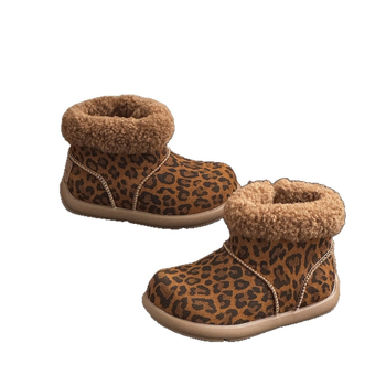 Gyerekeknek készült leopard mintás hócsizma fleece béléssel, velúr felsőrész tehénbőrből, gumírozott talppal, 4–16 éveseknek