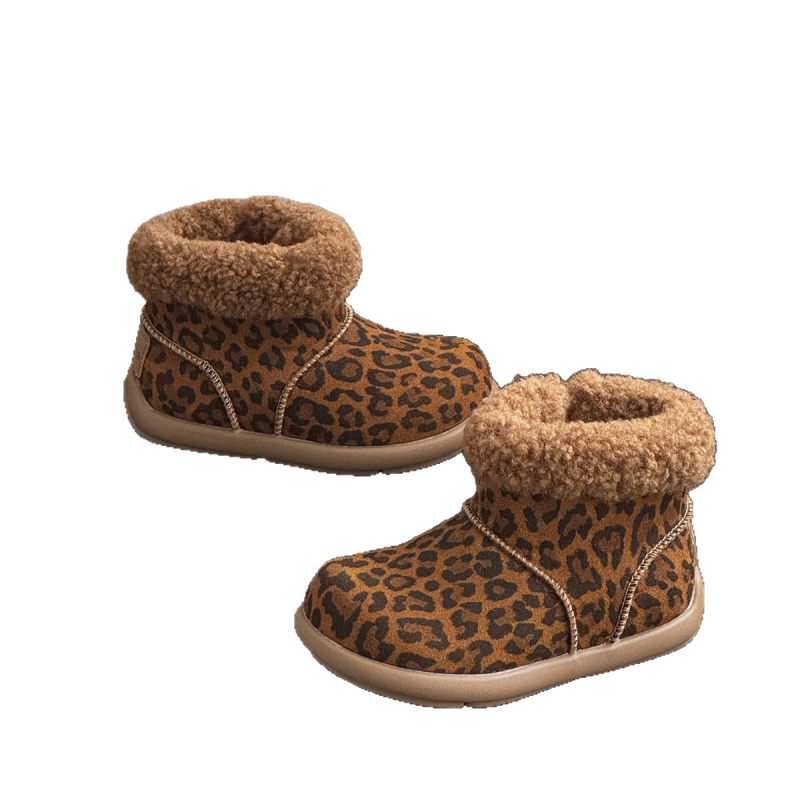 Gyerekeknek készült leopard mintás hócsizma fleece béléssel, velúr felsőrész tehénbőrből, gumírozott talppal, 4–16 éveseknek