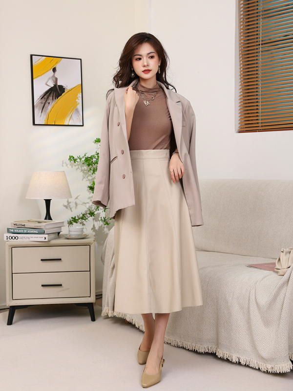 Φούστα PU δέρμα με Α-γραμμή, ψηλόμεση, midi μήκος, πάνελ ραφές, φθινοπωρινή-χειμερινή