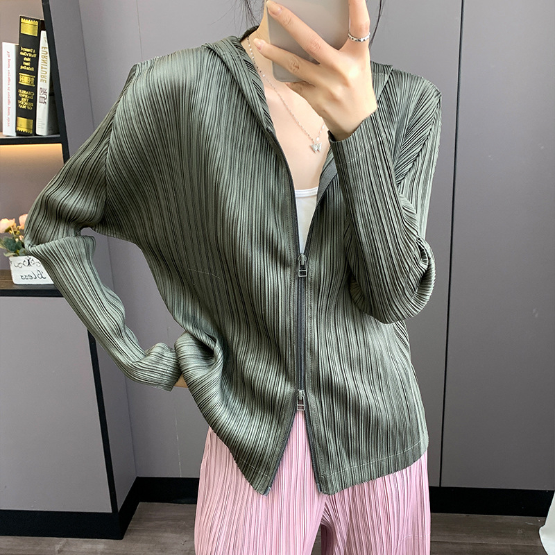 Jakna od poliestera s printom, slobodan kroj, V-izrez