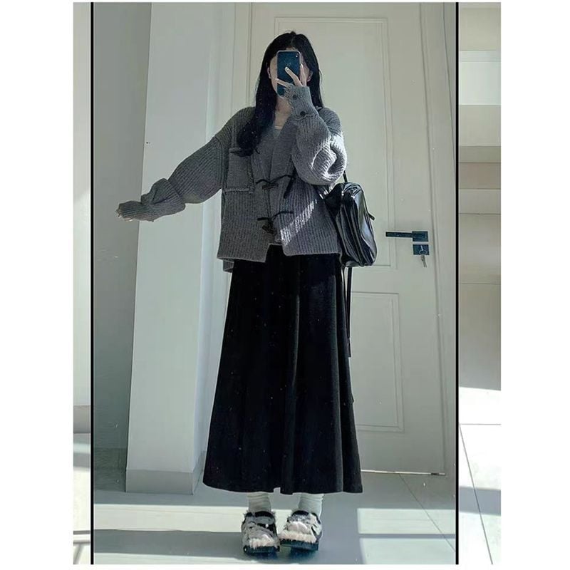 Φαρδιά φούστα γραμμής Α, μεσαίου μήκους, ραφή splicing, φθινόπωρο 2025