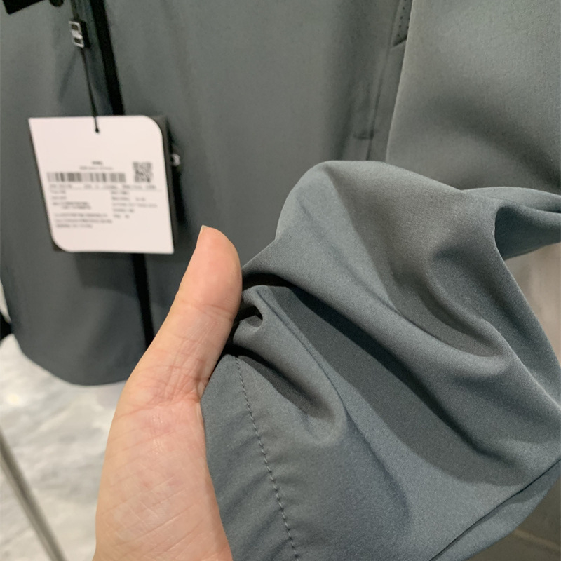 Jachetă cu guler înalt, respirabilă, protecție solară, stil sport (Protecție solară 50+, guler înalt, fermoar, buzunare 3D, amestec poliester)