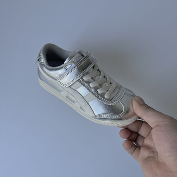 Dječje tenisice Forrest Gump, gornji dio od mikrovlakana, gumeni potplat, Velcro kopčanje, protuklizno i ublažavanje udaraca.