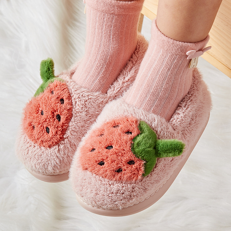 Nove dječje pliš papuče s zatvorenim petom – Strawberry Princess, kućne zimske papuče za djecu