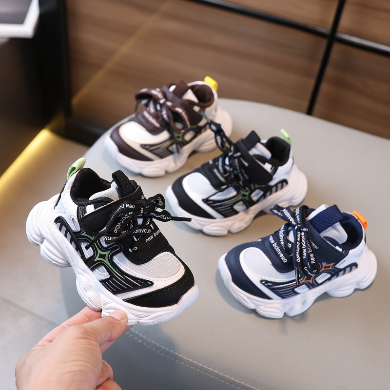 Dječje tenisice u stilu dad shoes, 2026 novi model za uzrast 1–6 godina, unisex, mekana potplata, protuklizne, s crtanim motivom