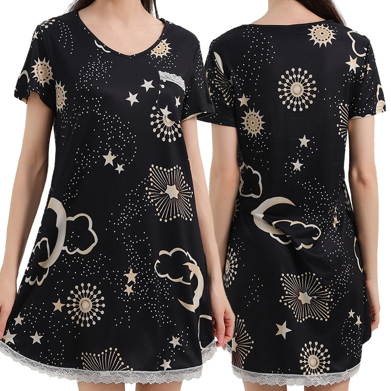 Milk Silk νυχτικό με V-λαιμό, 3/4 μανίκια, μακριά φορεσιά με δαντελένια άκρη και εκτύπωση