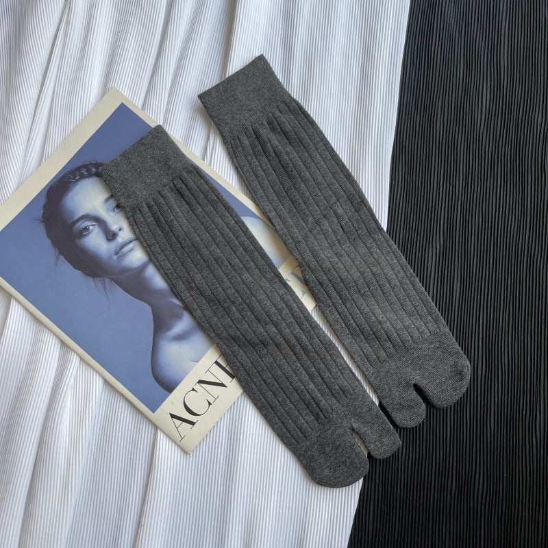 Разделени пръсти чорапи, висок крак, едноцветни, от combed памук, абсорбират пот, 200N плетка