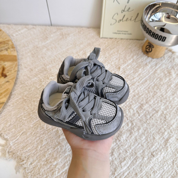 Dječje tenisice za hodanje – unisex, gornji dio od sintetičke kože, Velcro zatvaranje, protuklizna potplata, dobno 12–48 mjeseci