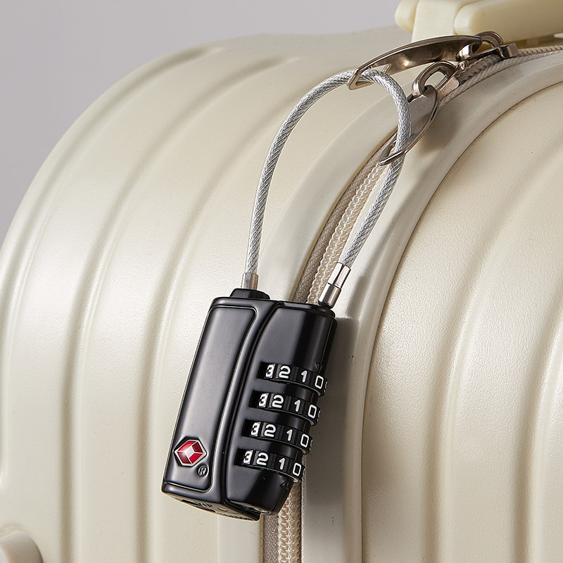 TSA vámzár 008 kulcslyukos, cinkötvözetből készült, poggyász cipzár-zár jelszóval