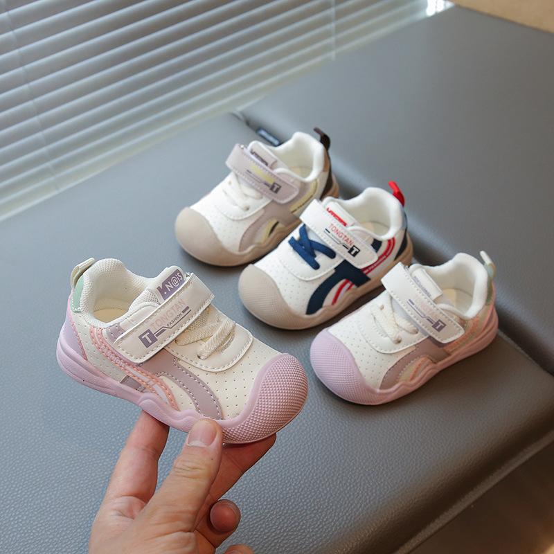 2026 nove cipele za hodanje za bebe, gornji dio od sintetičke kože, mekani đon, protuklizne, Velcro zatvarač