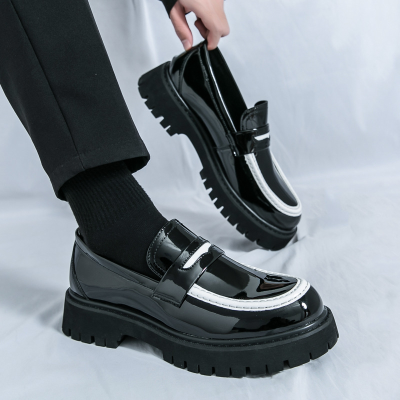 Muški loafersi s PU gornjim dijelom, kožni vrh, gumena potplata, vodootporni i protuklizni, zatvaranje bez vezica.