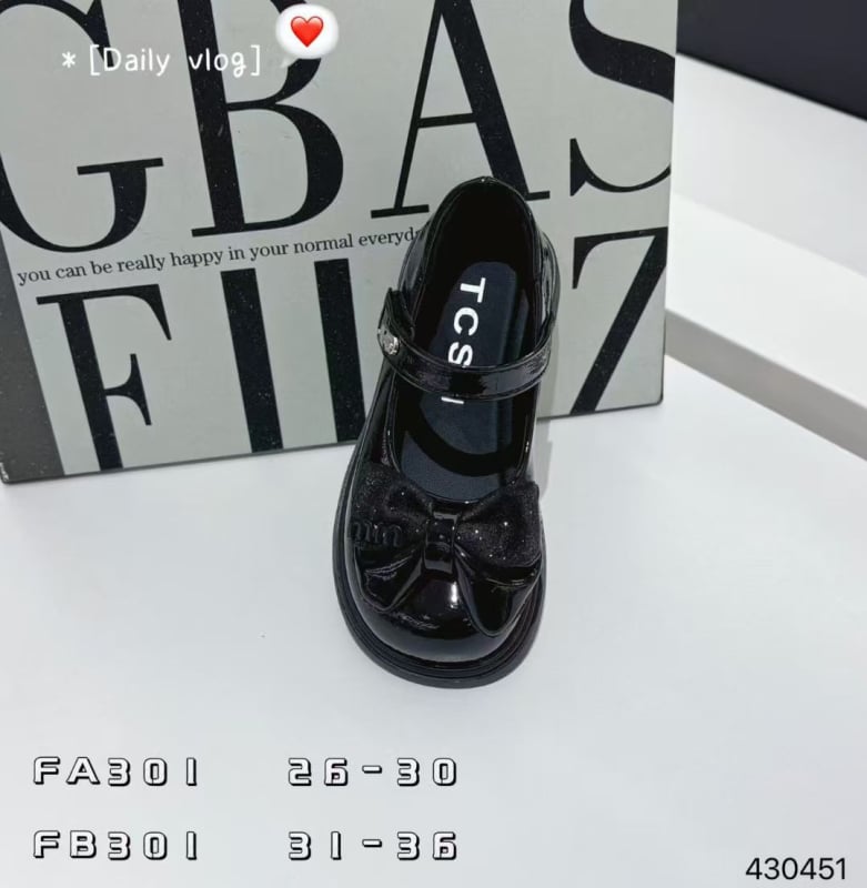 Lányoknak brit stílusú cipő Velcro-zárással, Ultra-fiber bőrszínű felsőrész, PU talpbetét, TPR talp