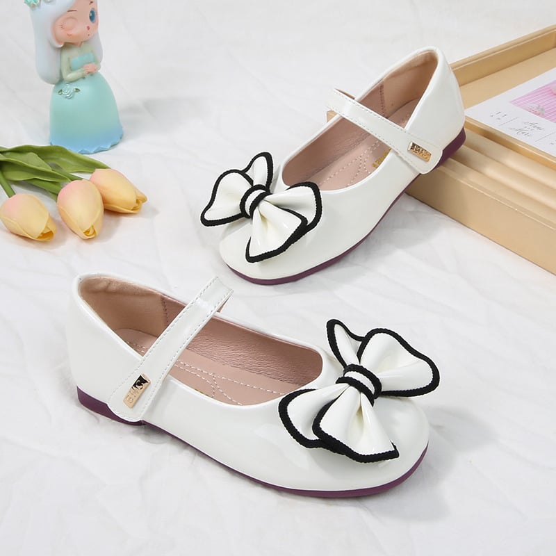 Hercegnő gyerekcipő Velcro-zárással, puha gumi talppal, belső és talpbetét sertésbőrből