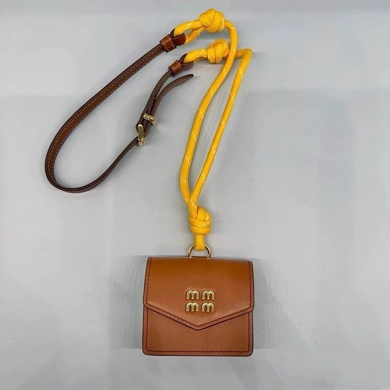 Висяща чанта от изкуствена кожа, квадратна форма, за Bluetooth слушалки, дамски аксесоар