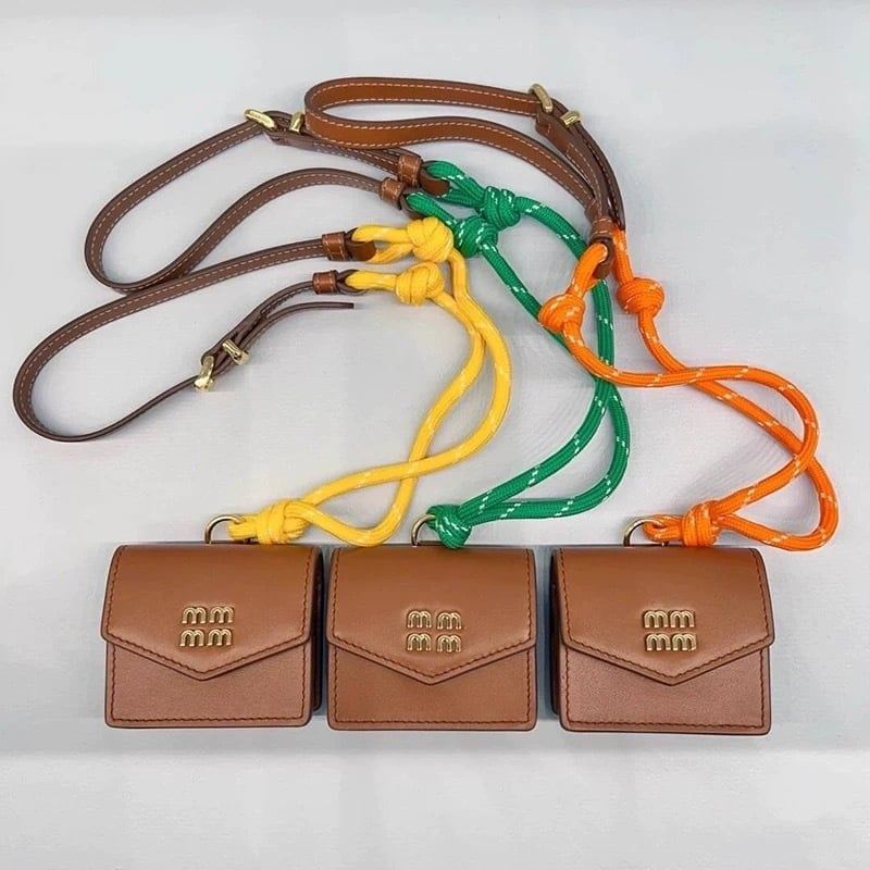 Висяща чанта от изкуствена кожа, квадратна форма, за Bluetooth слушалки, дамски аксесоар