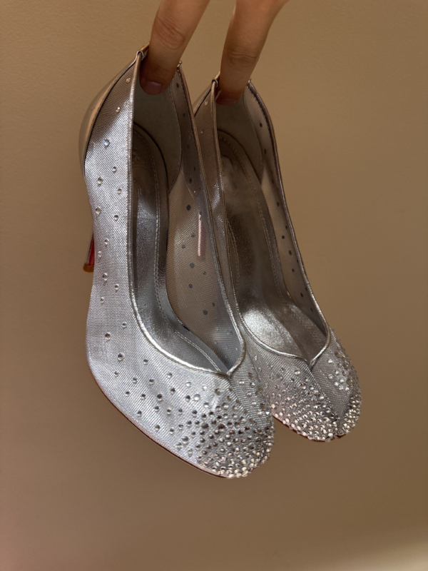 Ženske mrežaste visoke potpetice s rhinestones, unutrašnjost od ovčje kože, okrugli vrh, visina potpetice iznad 8 cm