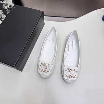 Γυναικείες φλατ από γνήσιο δέρμα — στρογγυλός μπροστινό μέρος, χαμηλό τακούνι (<3 cm), πάτος από γνήσιο δέρμα, σόλα από καουτσούκ