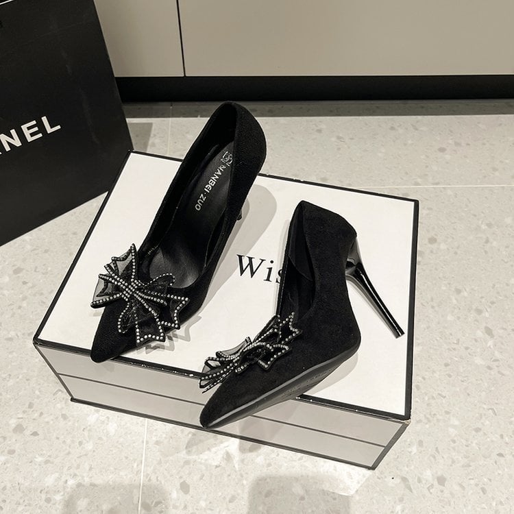 Γαλλικού στυλ γυναικείες γόβες με μυτερό δάχτυλο, σουέντ, στιλέτο τακούνι 6–8 εκ, χαμηλός επάνω μέρος